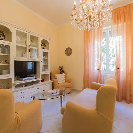 Marisol Apartman *